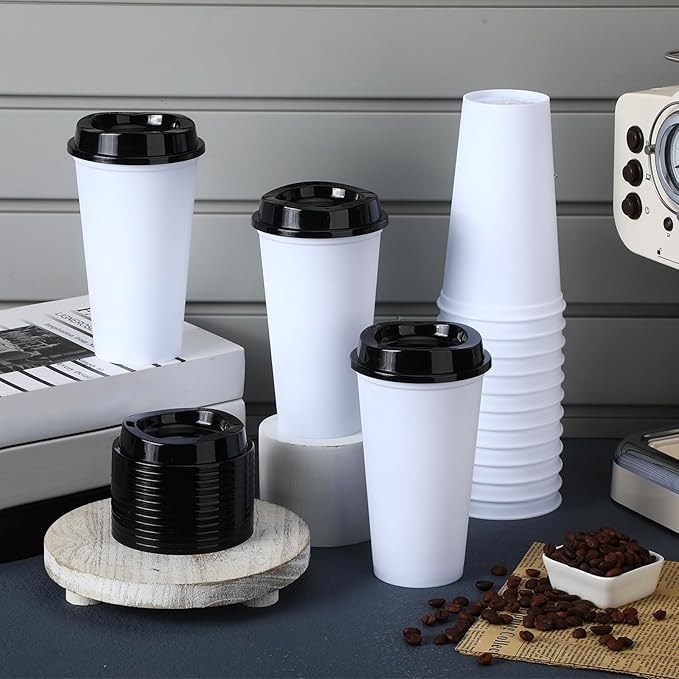 Domensi 15 Pack Reusable Coffee Cups with Lids 16 oz Disposable Travel Cups Bulk Plastic to Go Coffee Tumblers for DIY Hot Cold Drink Party Favors Coworker, Microwaveable (White with Black Lid)