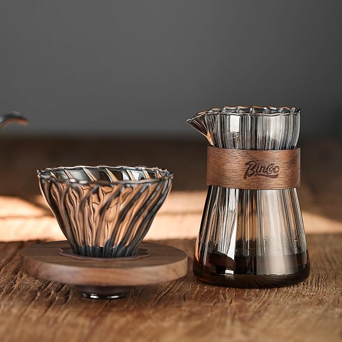 Bincoo Pour Over Coffee Maker Set - 500ML Glass Coffee Server Coffee Carafe with Walnut Dripper and 50PCS Paper Filter, Drip Coffee Maker Set for Home Café Restaurant
